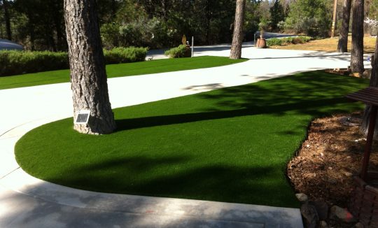 Artificial Grass Lawn - Sloping Area in Front of Driveway